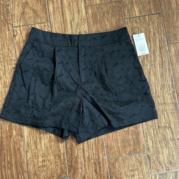 A New Day Women's‎ High-Rise Pleated Eyelet Cotton Short Black Size 8 Cottage - Picture 2 of 9